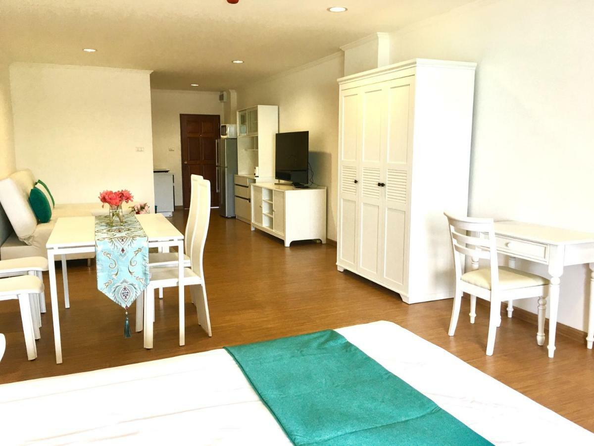 Baan Klang Condo Hotel HHQ Extérieur photo